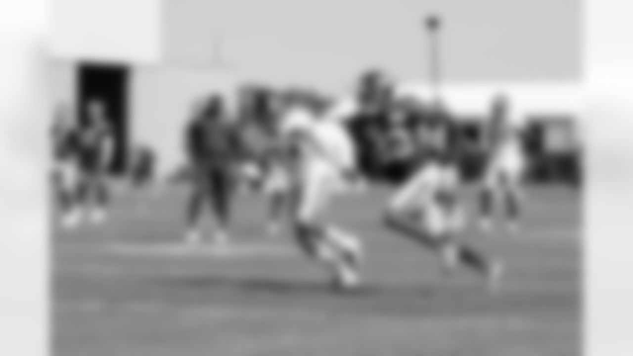 Nate Meadors (34), Robert Foster (82)