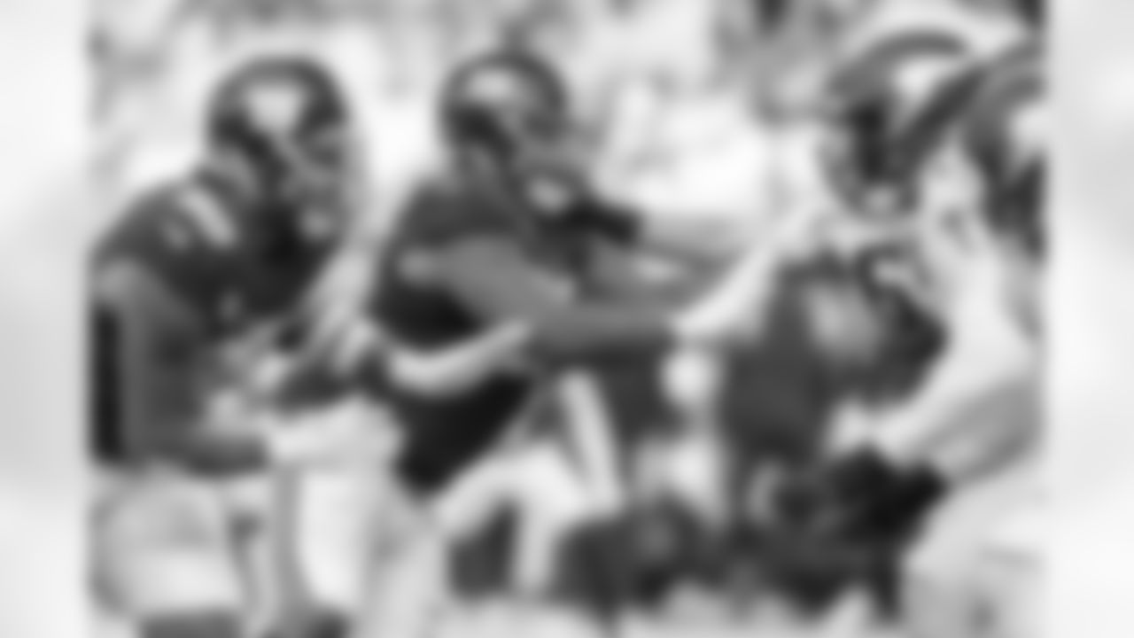 Dexter Lawrence (97)