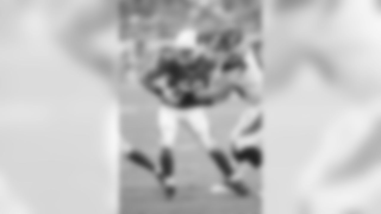 ILB Larry Foote