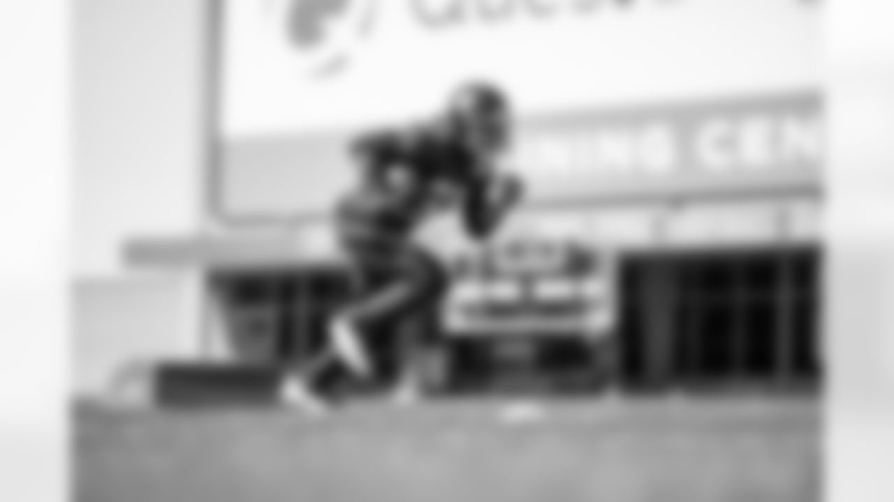Matt Breida (31)