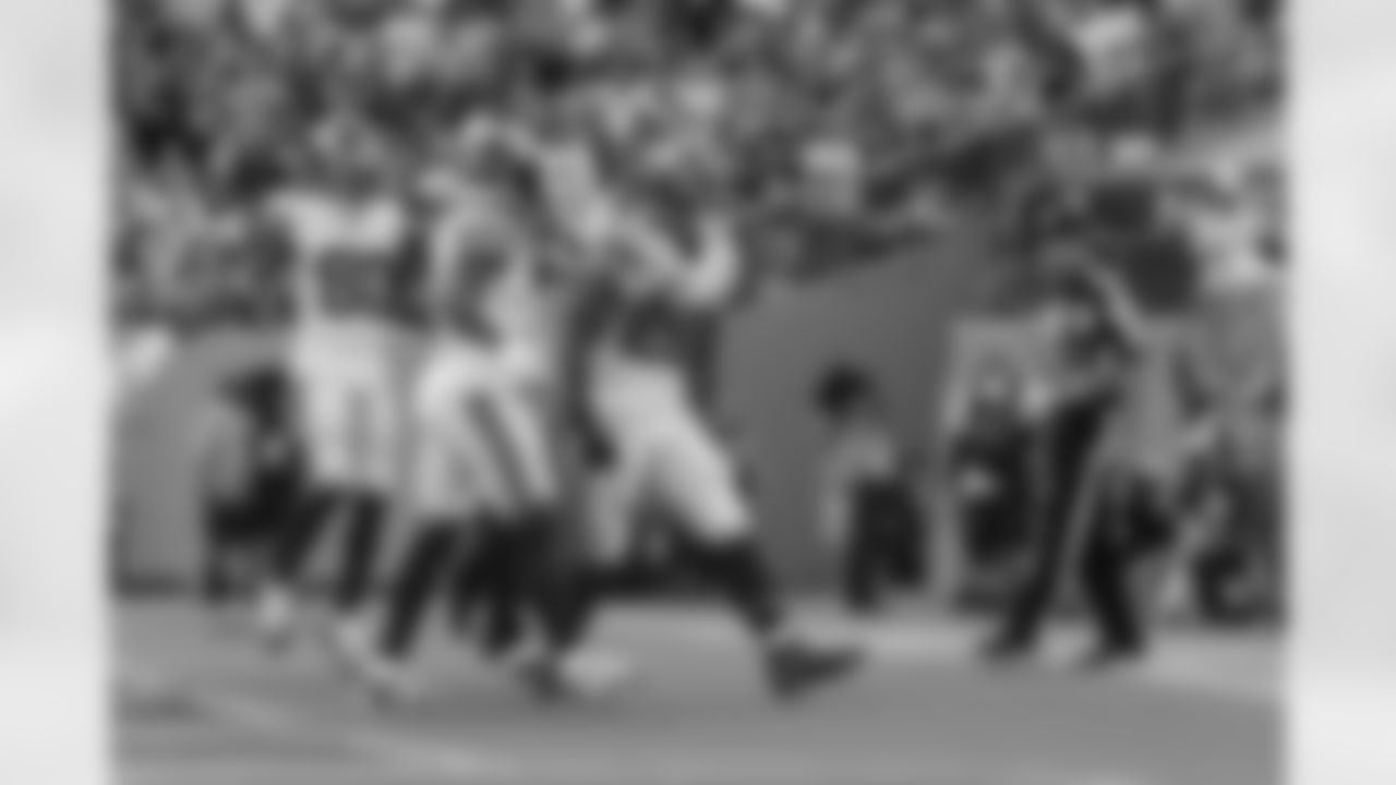 Saquon Barkley (26)
