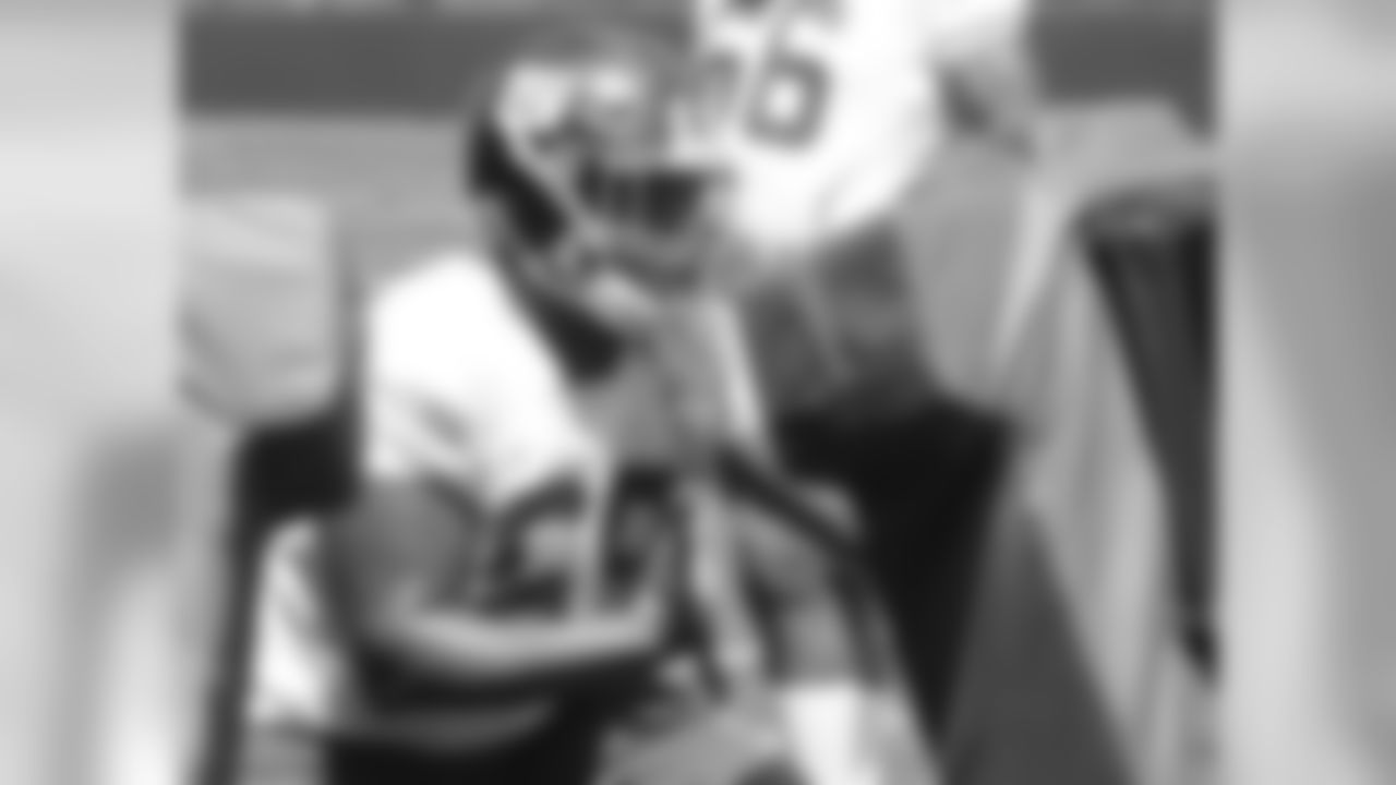 OL Bobby Hart