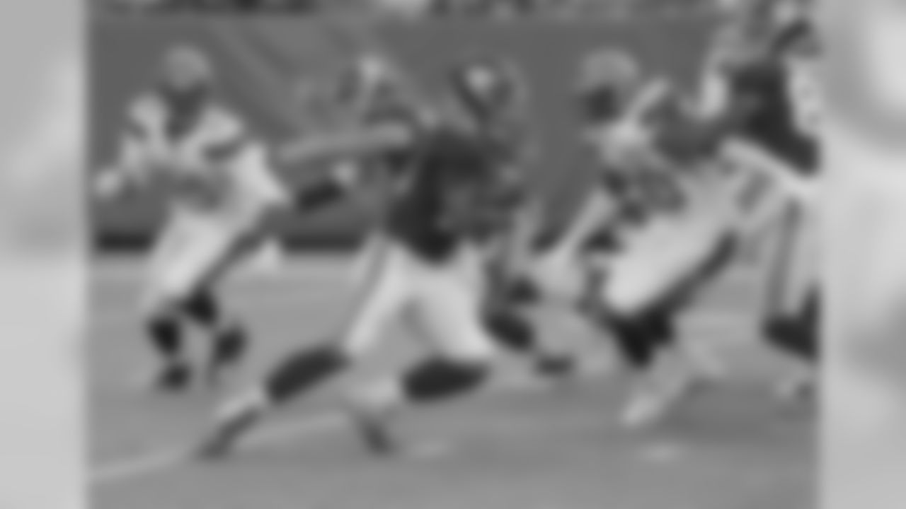 RB SAQUON BARKLEY
The Jaguars leaned on Leonard Fournette throughout a deep playoff run last season, and now the Giants will try to do the same with another top-five rookie running back in Saquon Barkley.
Presented by Microsoft Surface