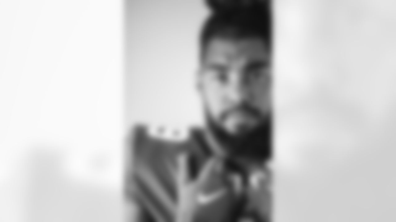 DL Leonard Williams (99)