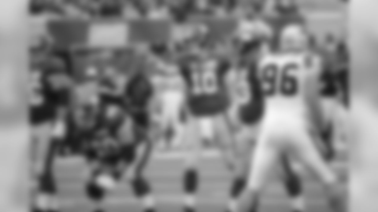 September 12, 2010 - New York Giants 31, Carolina Panthers 18