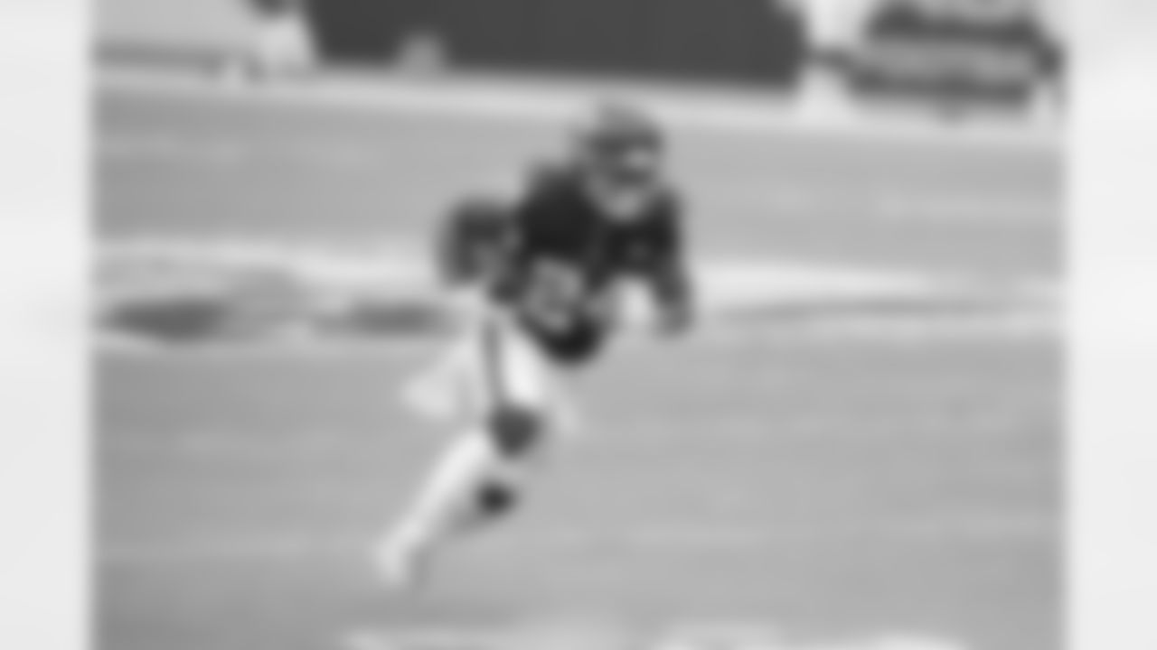 KR Antonio Gibson