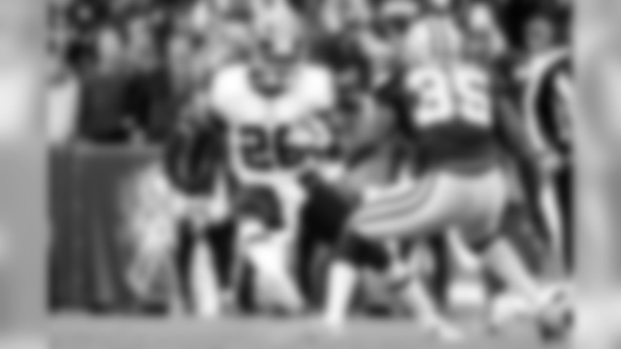 RB Adrian Peterson
