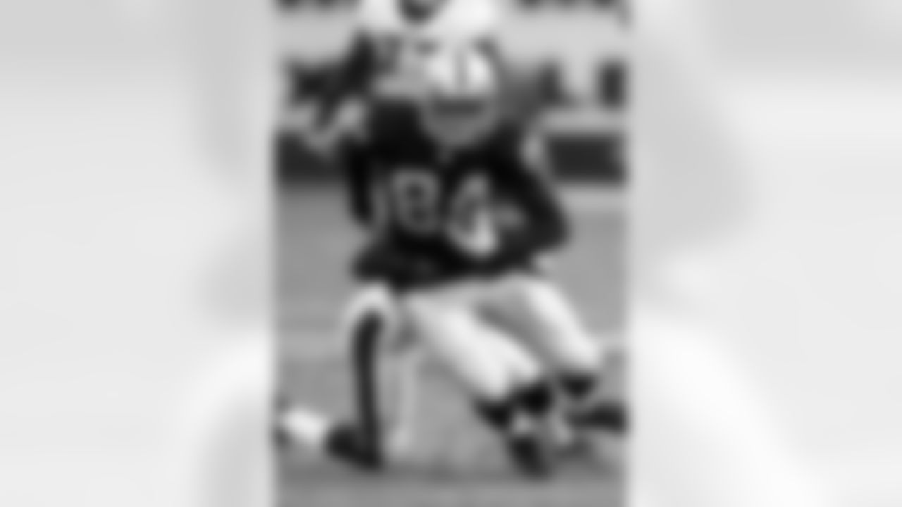 WR Juron Criner