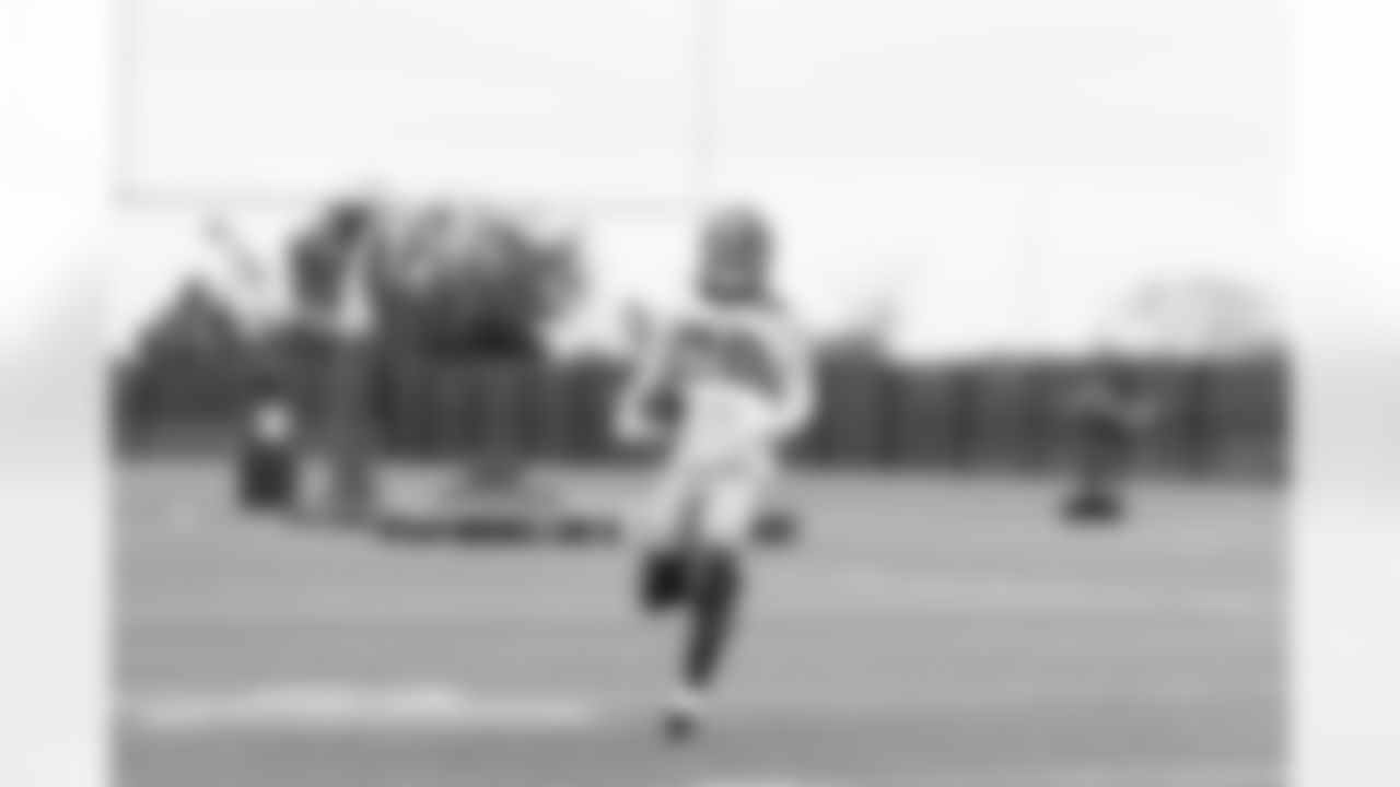 S Xavier McKinney (29)