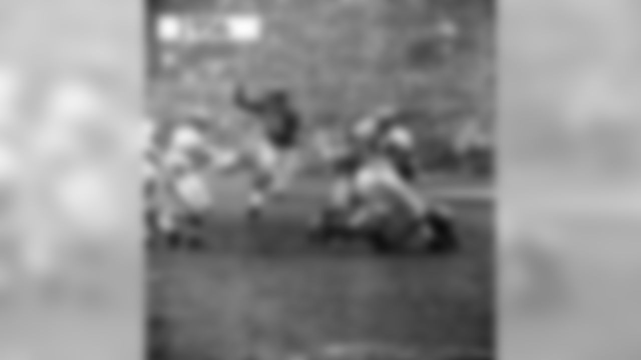 Frank Gifford was part of the Giants 1956 backfield