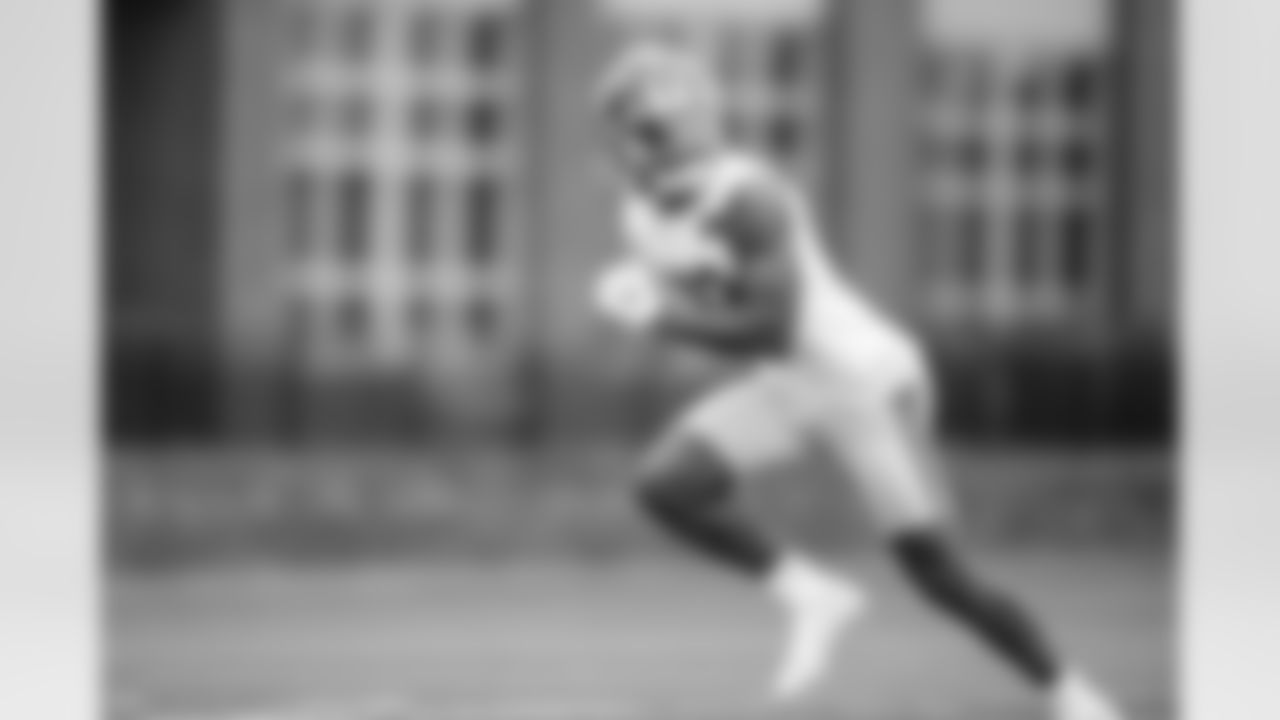 S Xavier McKinney (29)
