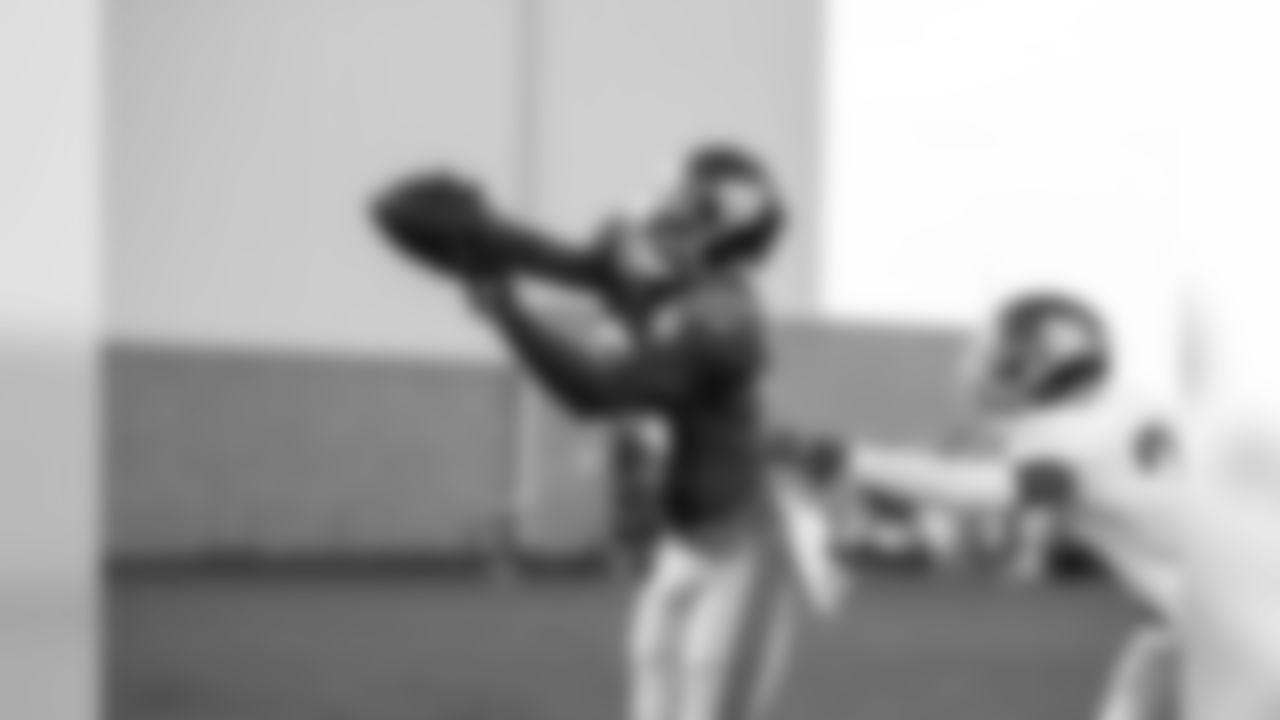 WR Darius Slayton