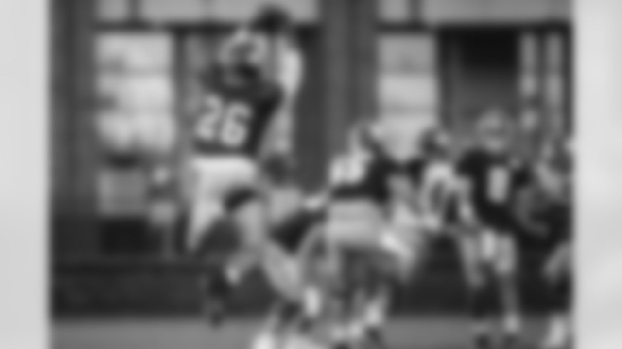 RB Saquon Barkley