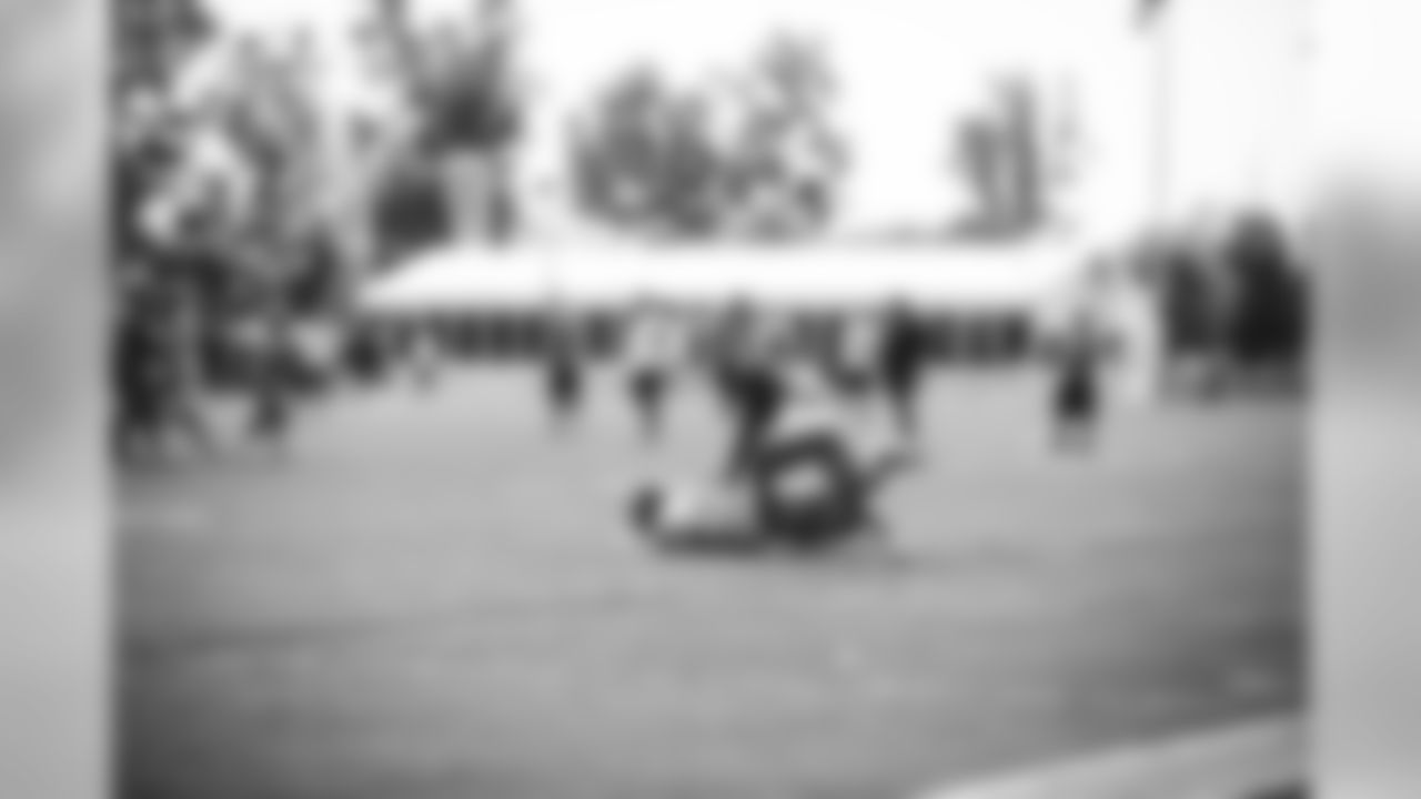 E_18_0815_GiantsLionsPratctice2052