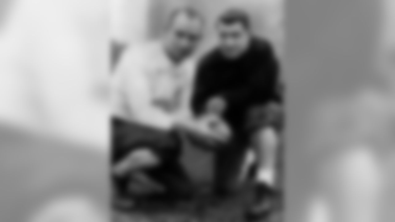 (Left) Ray Flaherty 1926-1929, 1931-1935