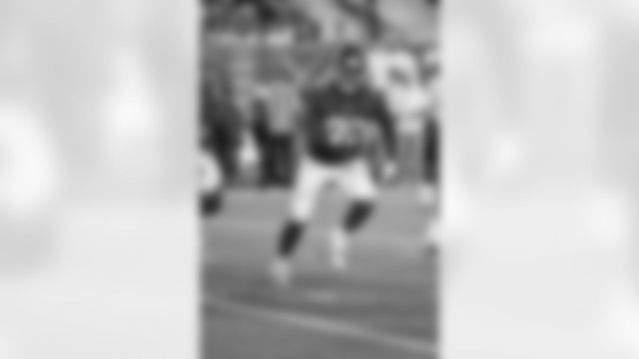 DT RJ McIntosh