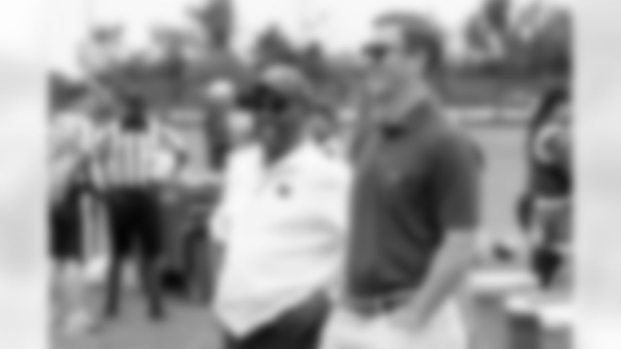 Ronnie Barnes Senior Vice President, Medical Services/Head Athletic Trainer, Eli Manning