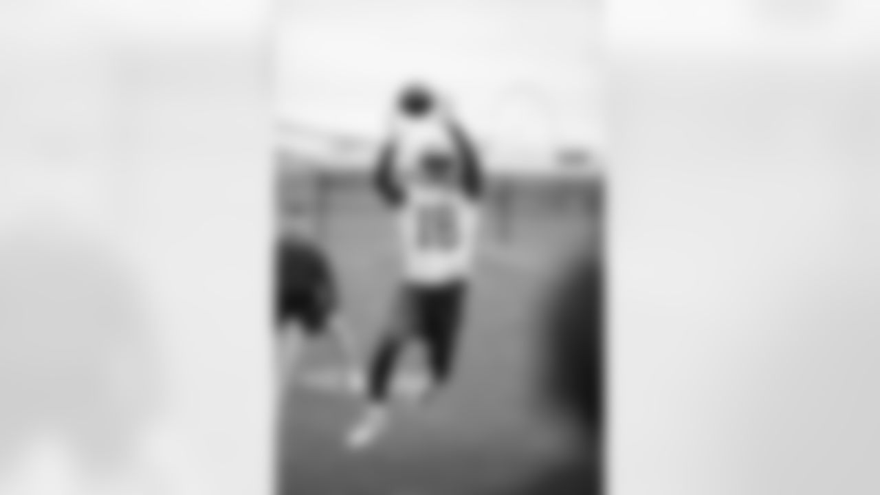 DB Justus Harris (18)