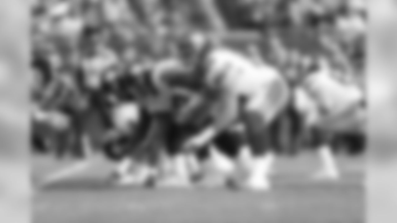 New York Giants offensive guard Nick Gates (65) blocks on a field goal attempt during an NFL football game against the Chicago Bears, Sunday, Nov. 24, 2019 in Chicago. The Bears defeated the Giants 19-14. (Scott Boehm via AP)