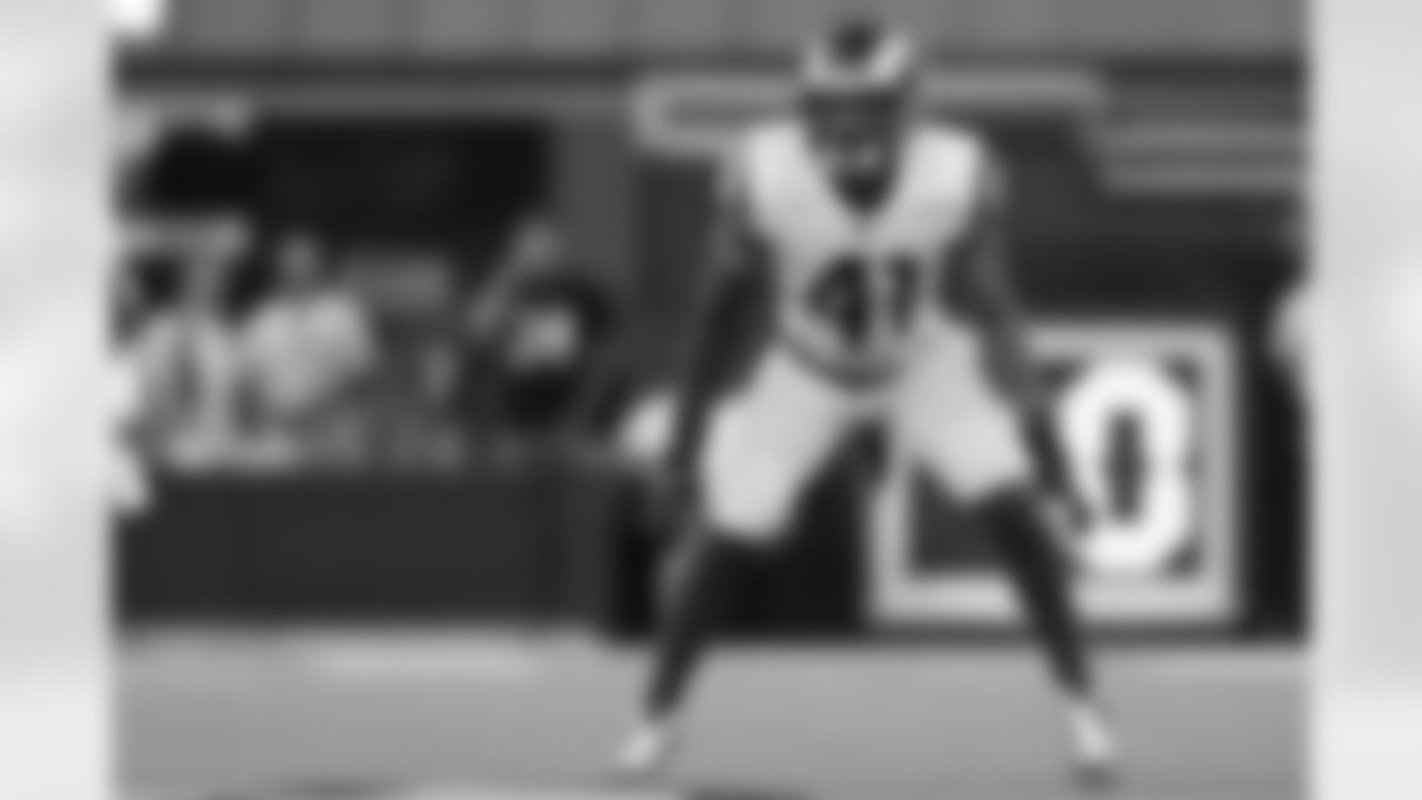 ILB Kenny Young