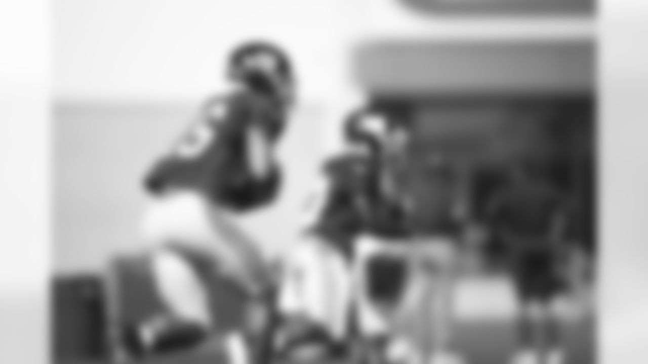 RB Saquon Barkley