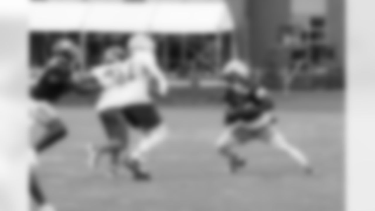 RB Saquon Barkley (26)
