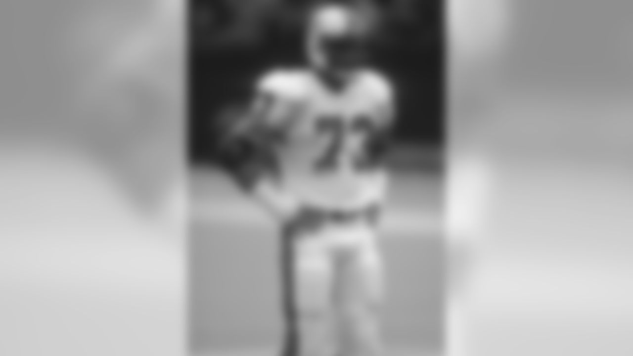 1977: DT Bob Baumhower