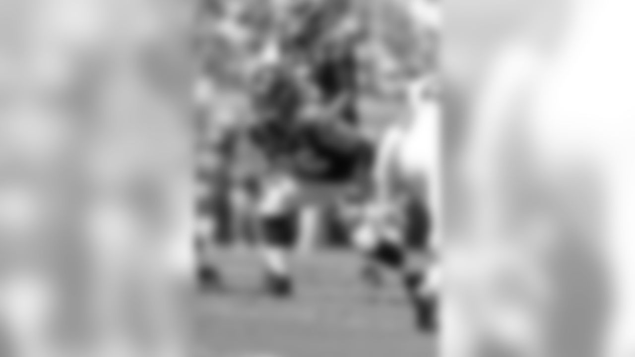 LT Luke Joeckel