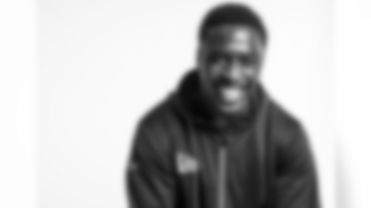 Alabama linebacker Dylan Moses poses for a portrait Saturday March 13, 2021 in Pensacola, FL. (Todd Rosenberg via AP)