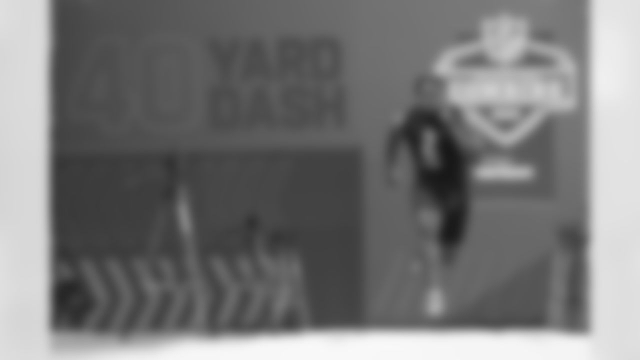 Missouri running back Tyler Badie runs the 40-yard dash during the NFL football scouting combine, Friday, March 4, 2022, in Indianapolis. (AP Photo/Darron Cummings)