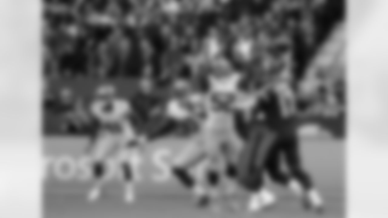 Los Angeles Rams quarterback Case Keenum (17) prepares to throw the ball during an NFL football game between New York Giants and Los Angeles Rams at Twickenham stadium in London, Sunday Oct. 23, 2016. (AP Photo/Matt Dunham)