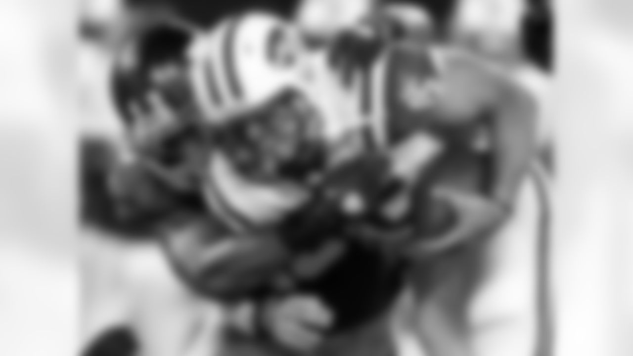 LB Spencer Paysinger