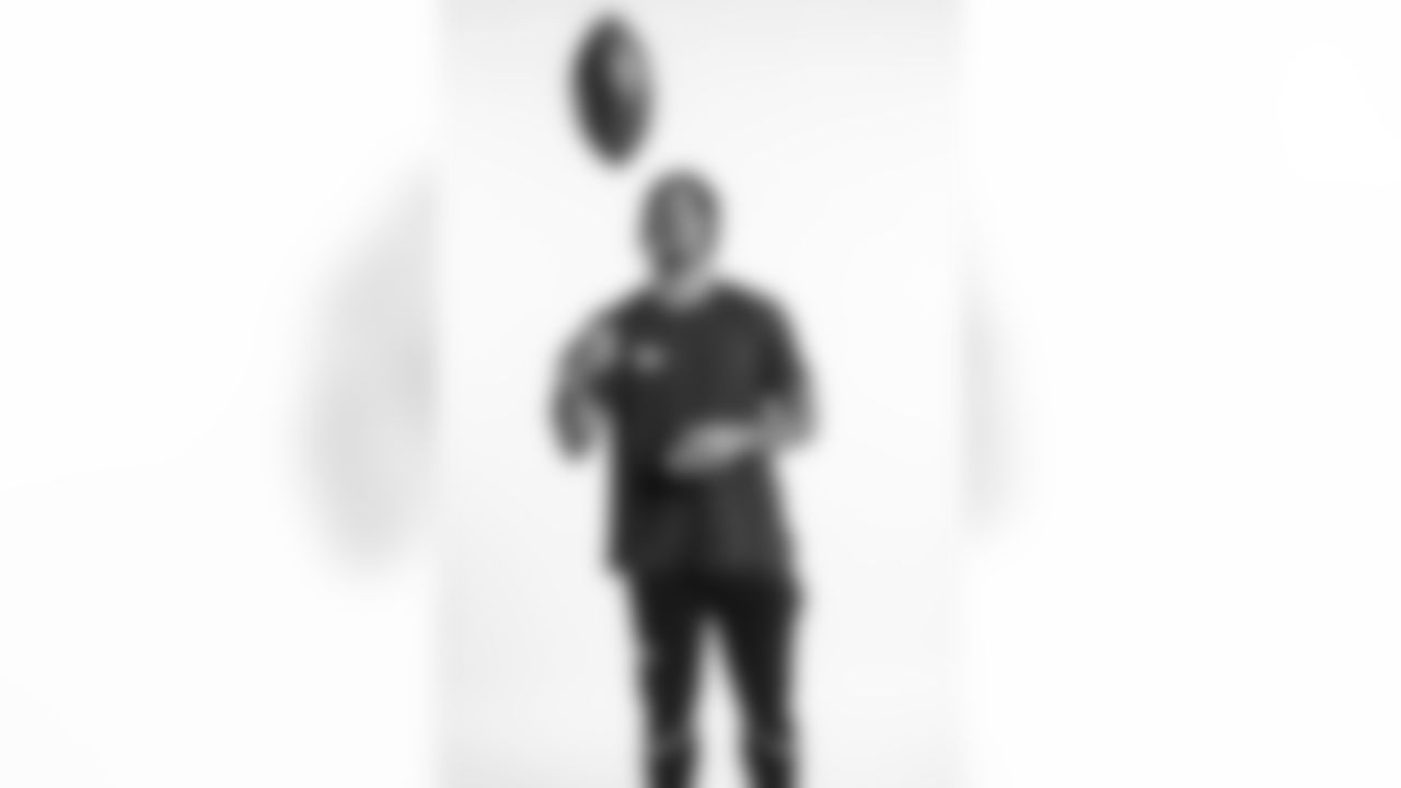 LSU wide receiver Ja'Marr Chase poses for a portrait Wednesday, March 10, 2021 in Frisco, TX. (Todd Rosenberg via AP)