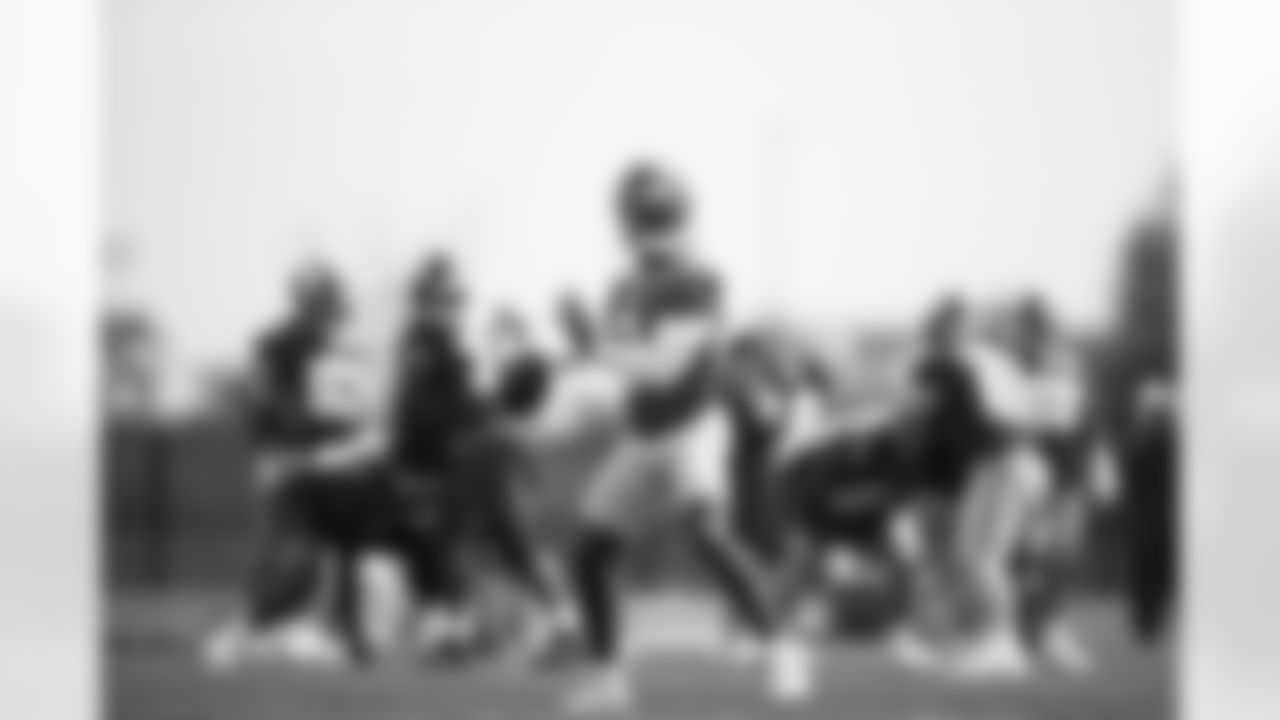 QB Tyrod Taylor (2)