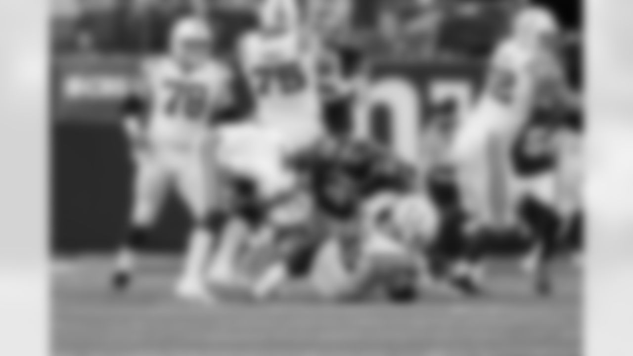 Dexter Lawrence (97)