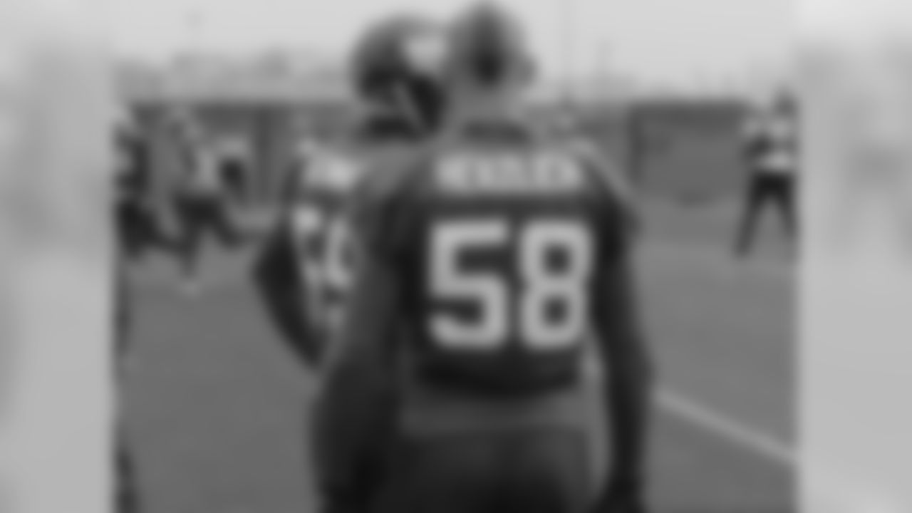LB Mark Herzlich >>WATCH TOP MOMENTS FROM PRACTICE