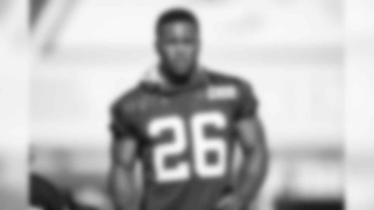 RB Saquon Barkley