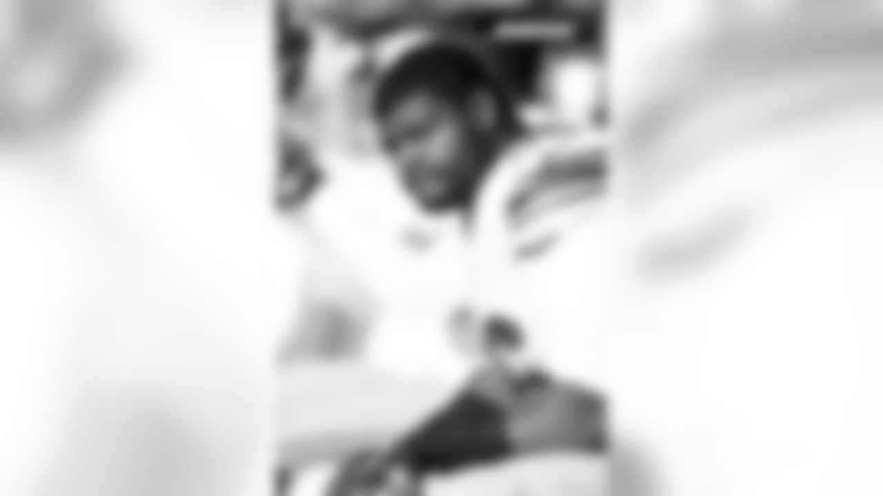 DT Johnathan Hankins: Big Quis by Big Quis