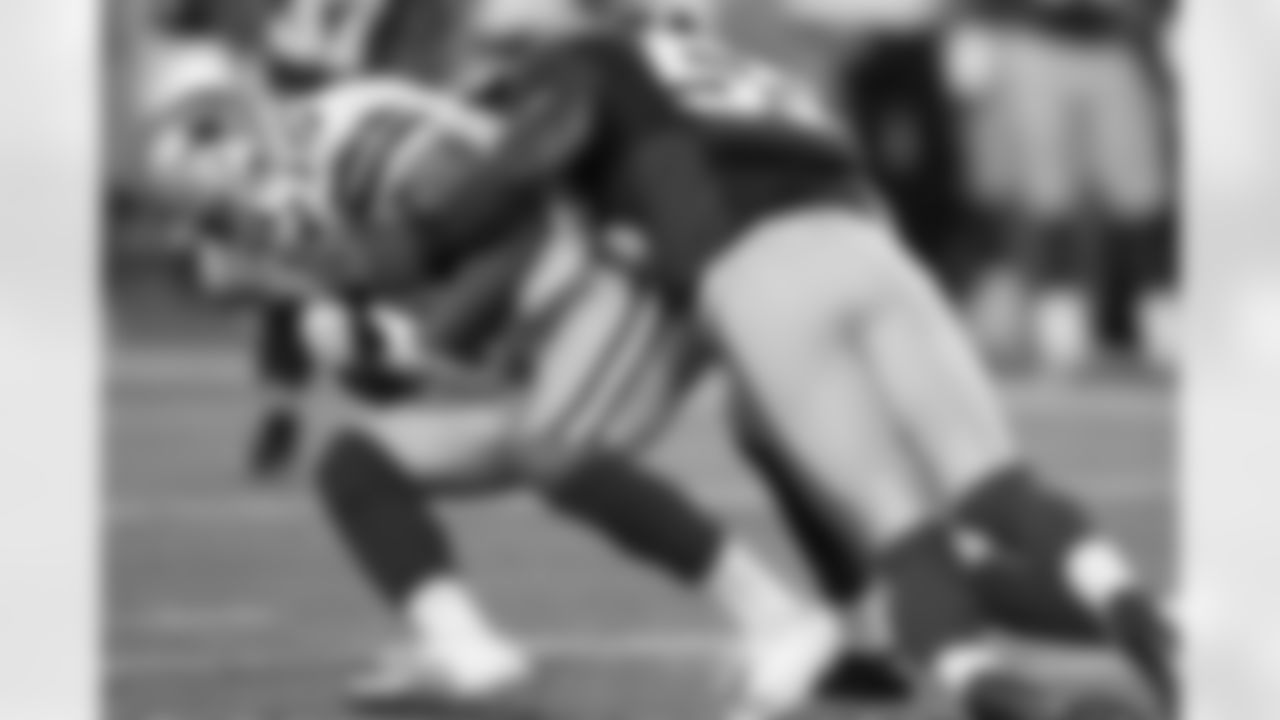 LB Keith Rivers