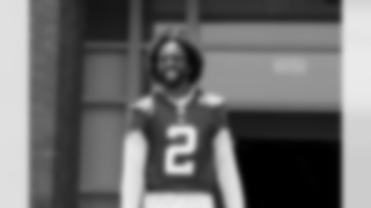 QB Tyrod Taylor (2)