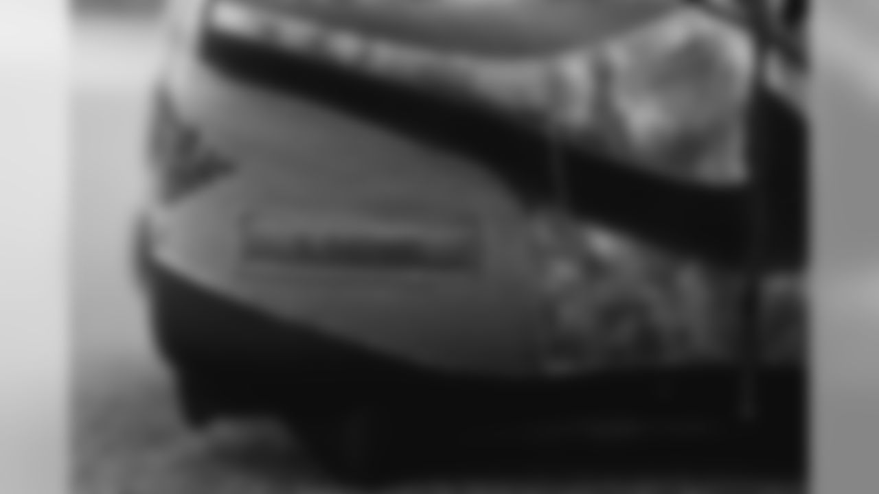 e_ms706370