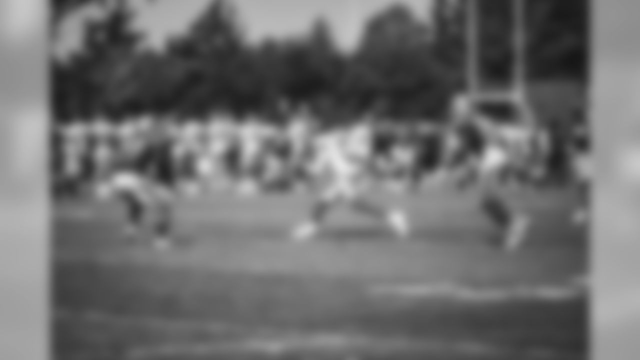 E_18_0814_GiantsLionsPratctice1111