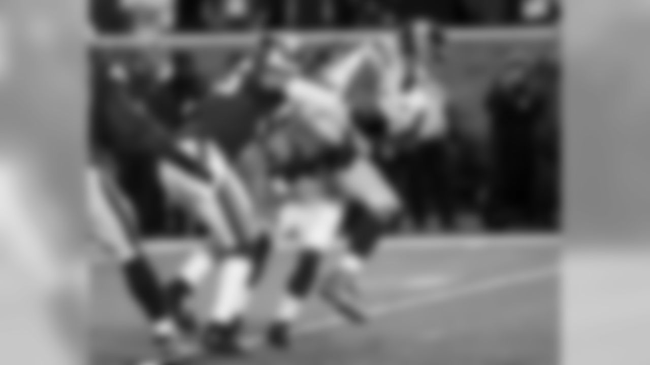 RB RASHAD JENNINGS