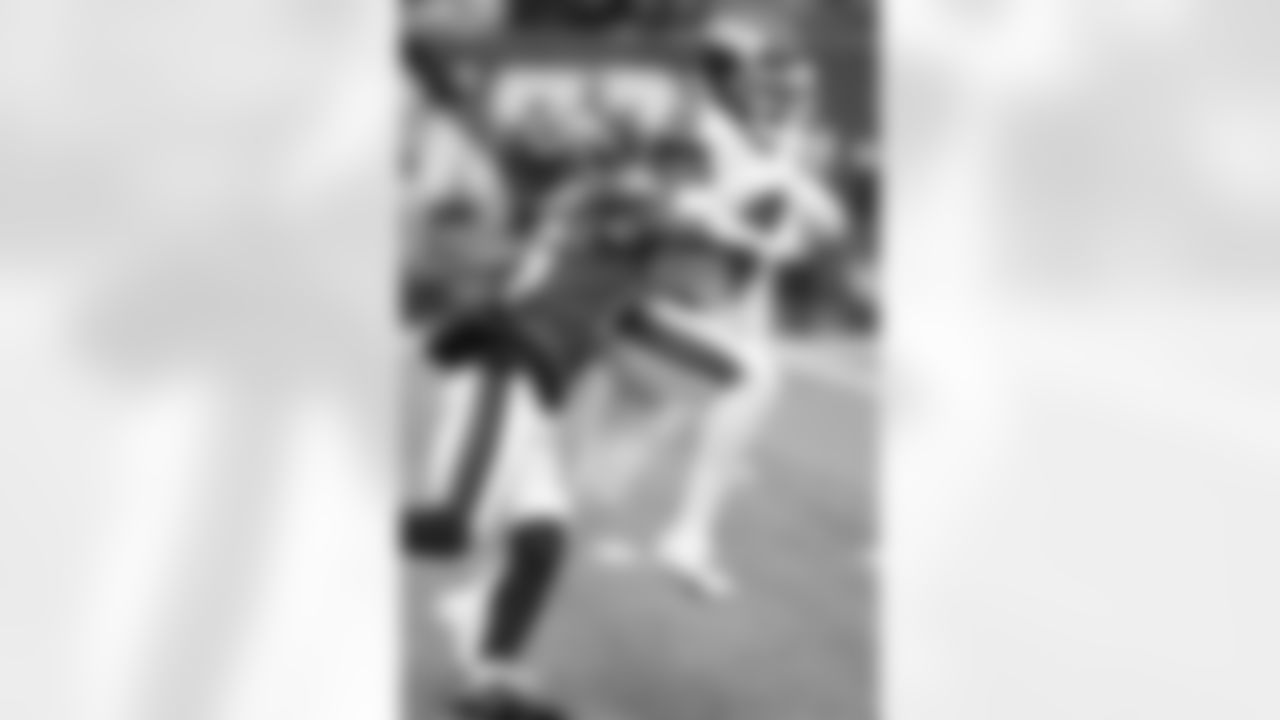 New York Giants cornerback Darnay Holmes (30) intercepts a pass during a week 12 football game against the Philadelphia Eagles on Sunday November 28th, 2021 in East Rutherford, New Jersey