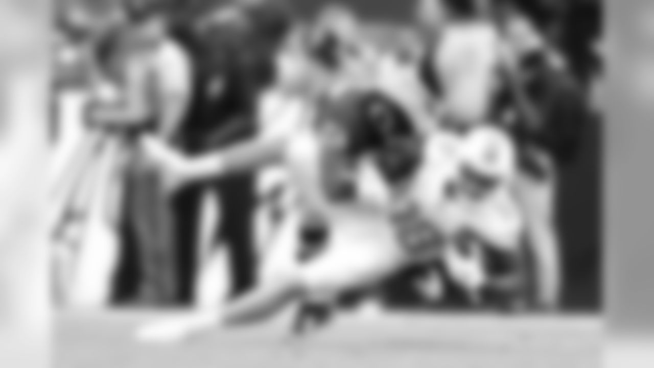 MLB PERRY RILEY JR.