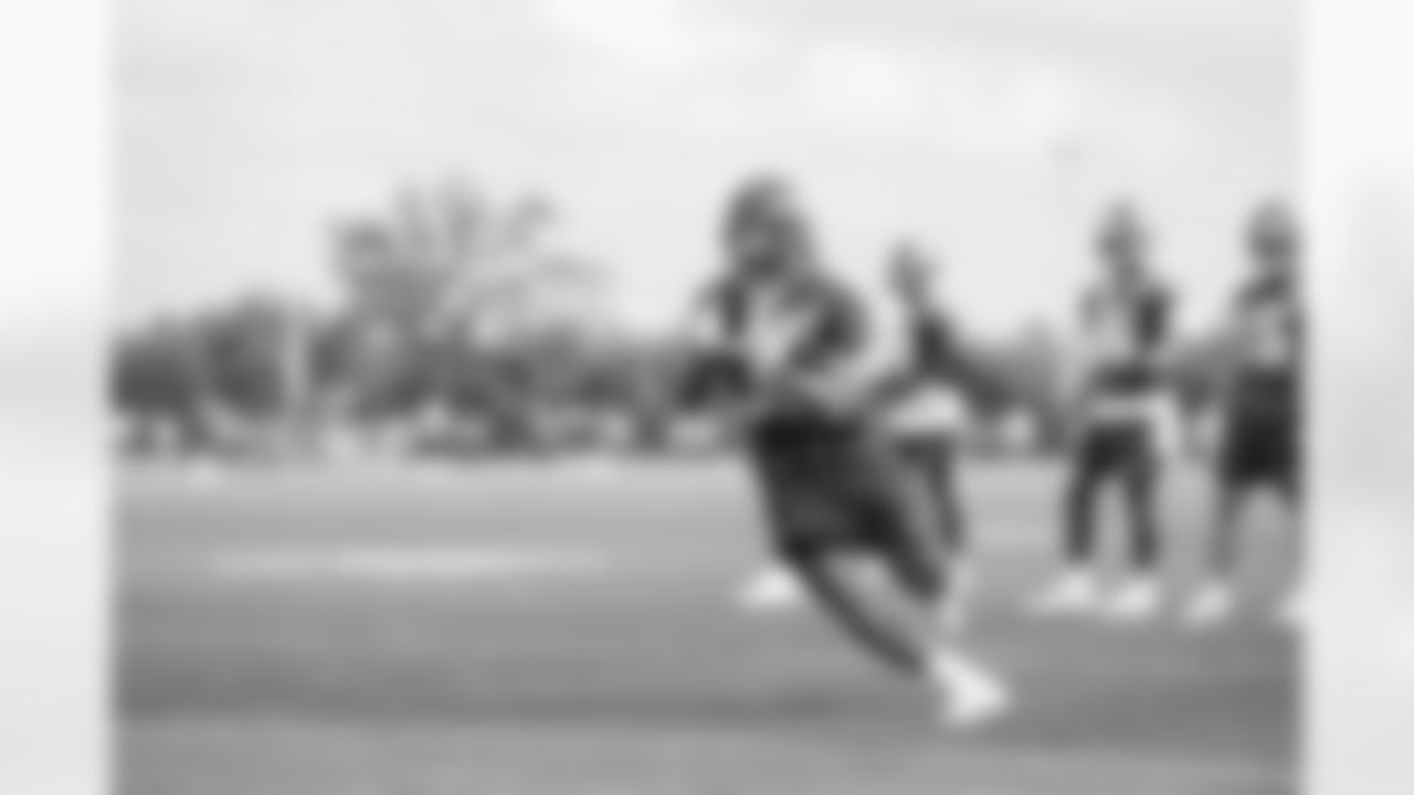 Corey Clement (30)