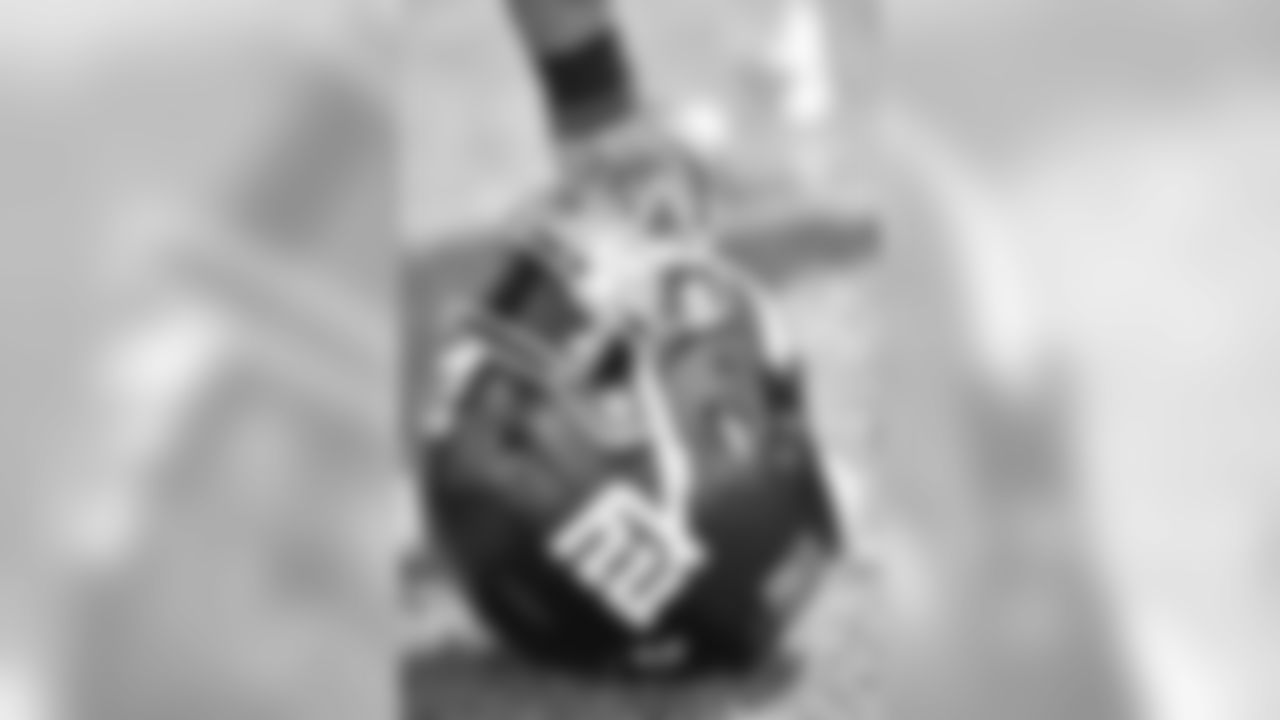 September 1: The New York Giants trimmed their roster to 74 players Tuesday, meeting the 4 P.M. deadline that all NFL teams had to lower their rosters to 75 - Read More