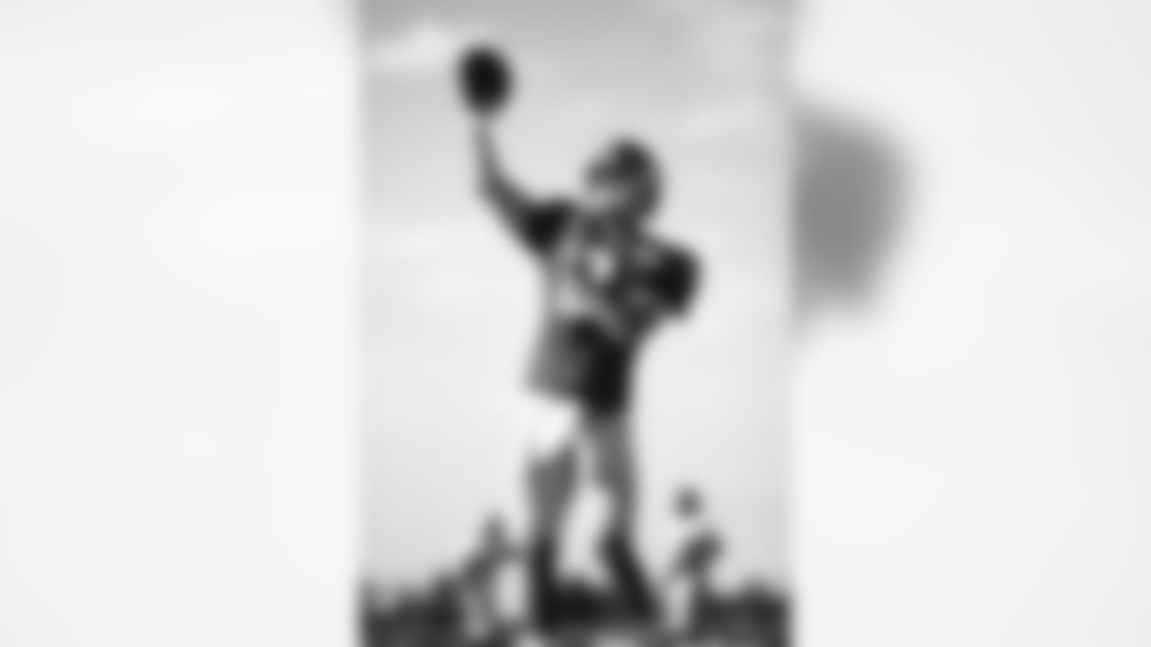 QB Daniel Jones