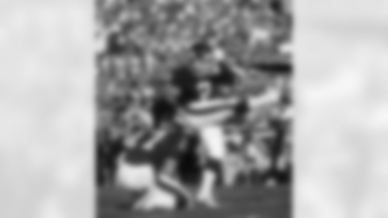 Kicker Raul Allegre