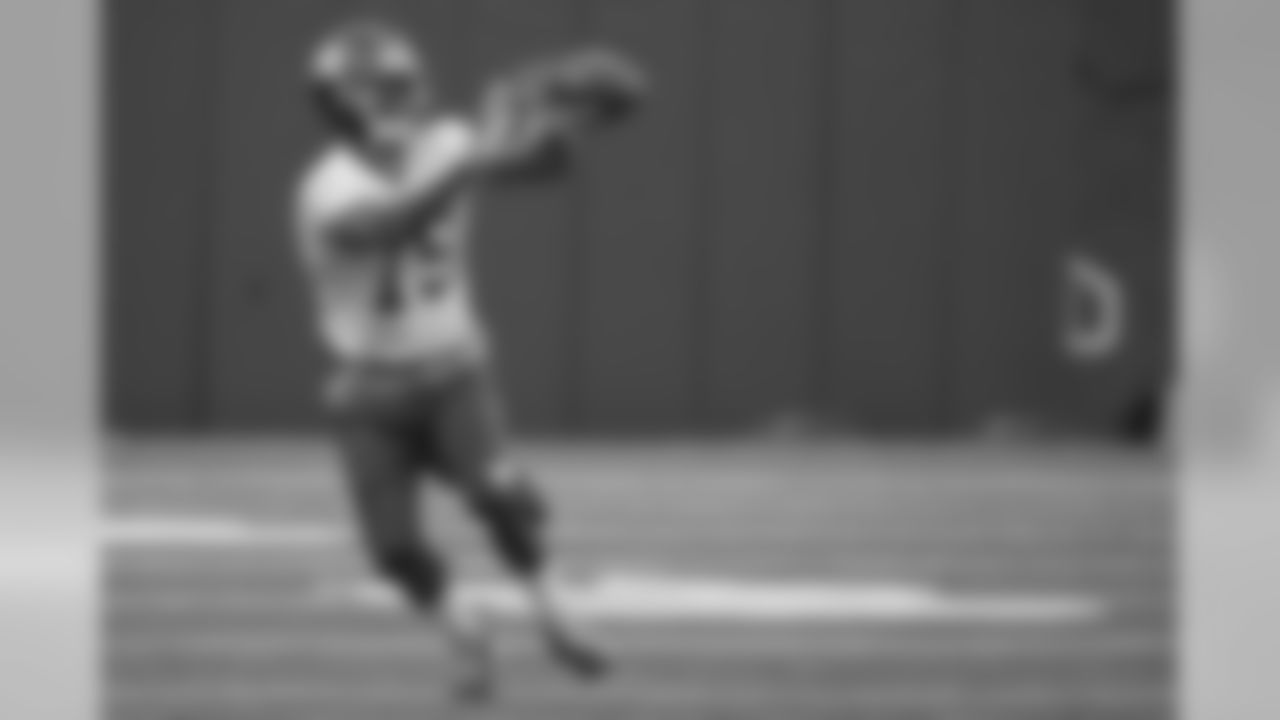September 6: The Giants today announced the signing of six players to their practice squad, all of whom were with the team in training camp. That leaves room for four more on the 10-player practice squad. The group includes offensive linemen Adam Gettis and Emmett Cleary; wide receiver Julian Talley; defensive end Brad Bars; linebacker Cole Farrand; and defensive back C.J. Conway. - Read More